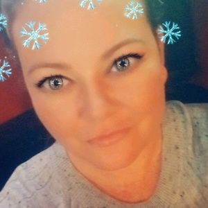 Meet your Posher, Becky